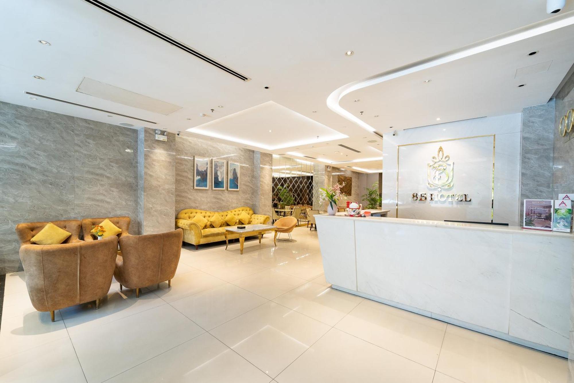 Nicecy Hotel Suites & Spa Хошимин Екстериор снимка