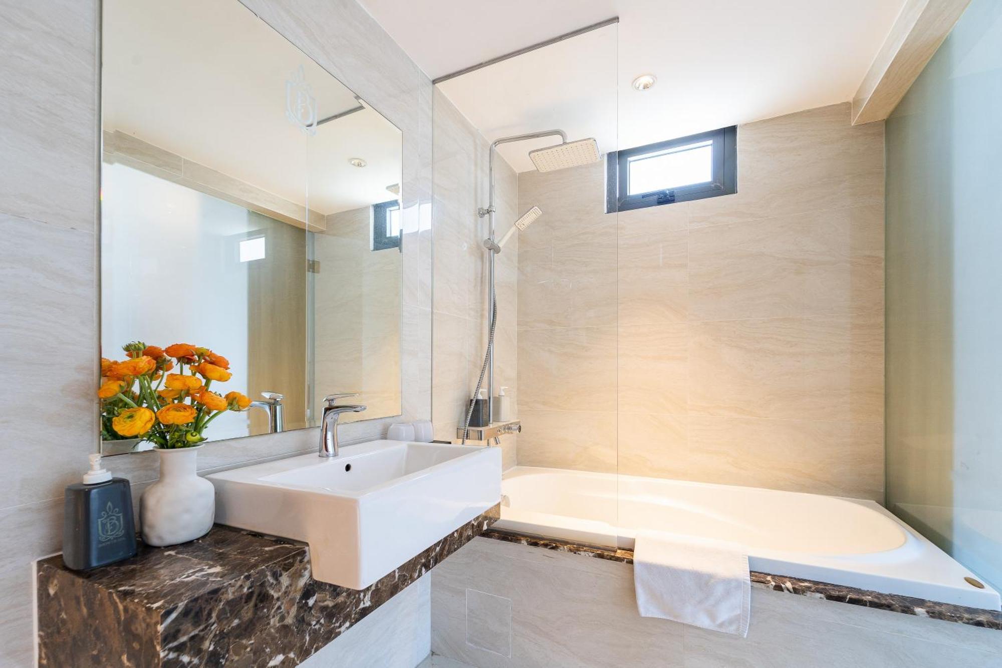Nicecy Hotel Suites & Spa Хошимин Стая снимка