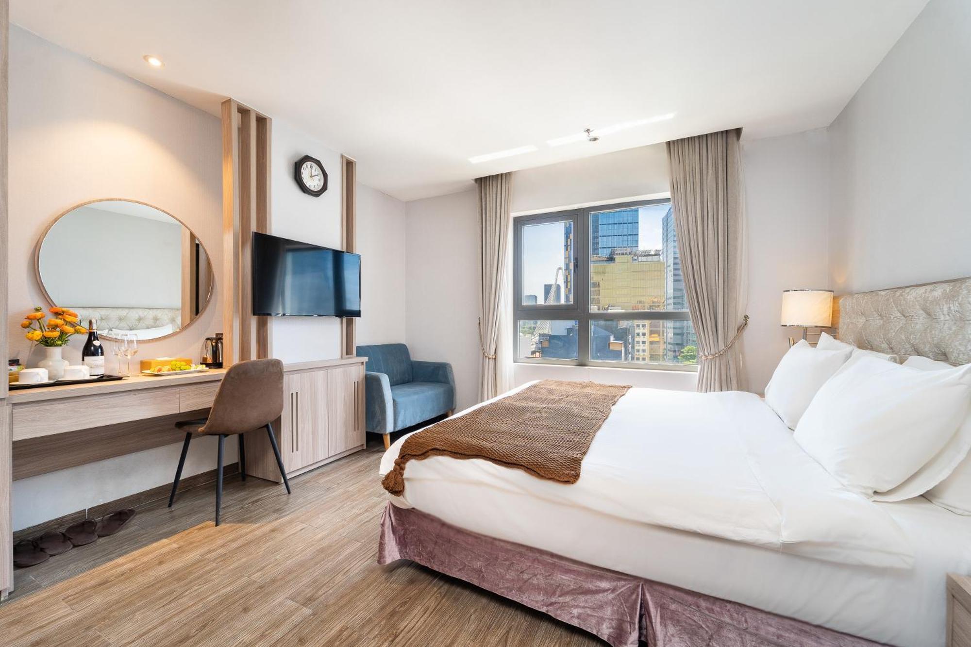 Nicecy Hotel Suites & Spa Хошимин Екстериор снимка